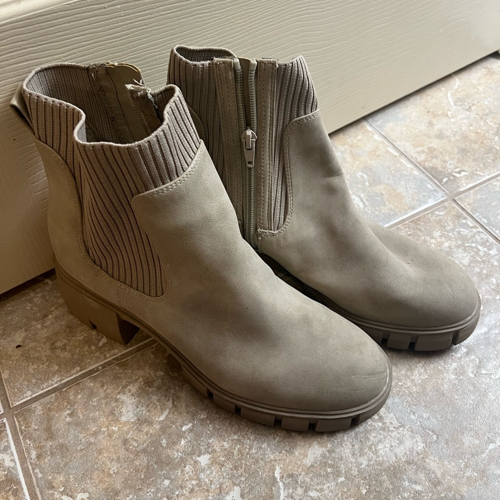 Women's Taupe Ankle Boots